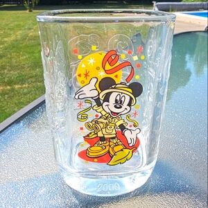 2000 McDonalds Walt Disney safari Mickey Mouse  Glass Vintage col…